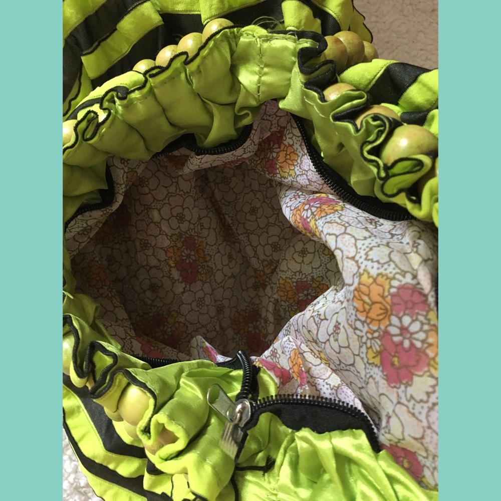 Neon Green Bag - Picture 2 of 3